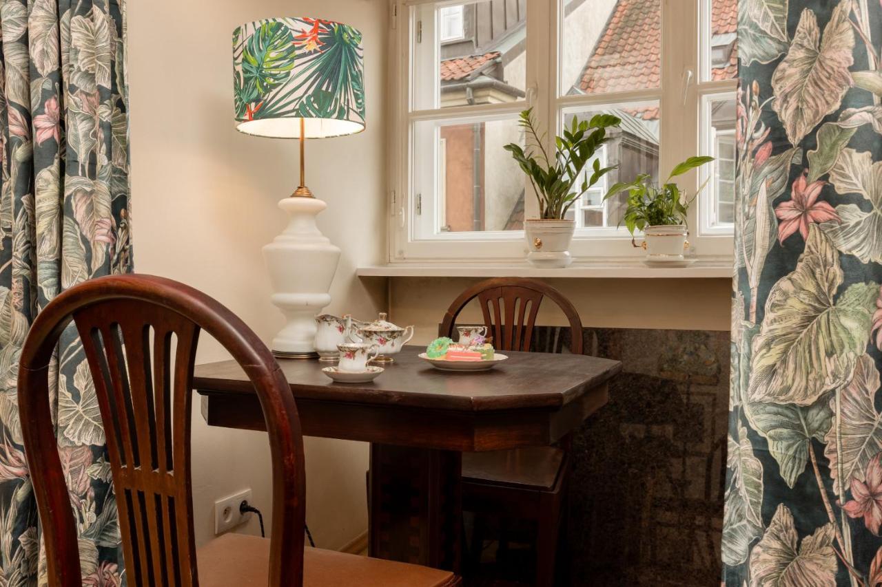 Atmospheric Apartment Next To Warsaw Old Town Square By Noclegi Renters Esterno foto