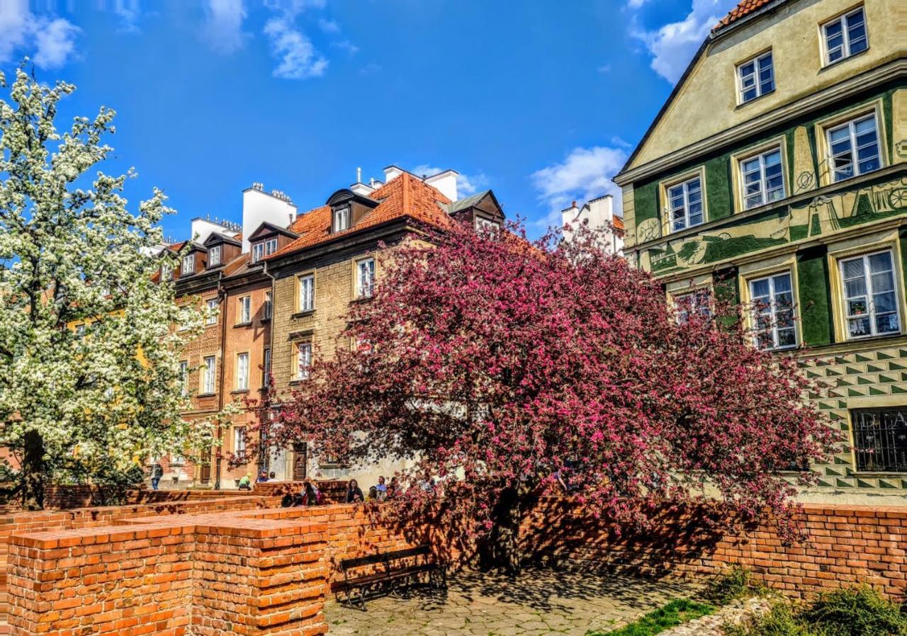 Atmospheric Apartment Next To Warsaw Old Town Square By Noclegi Renters Esterno foto